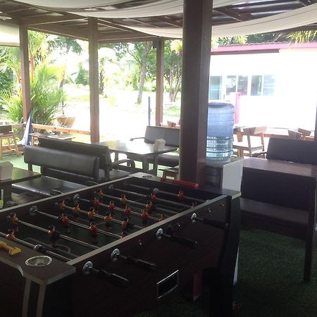 Check In And Chill Out Hotel Ban Laem Sok Exterior photo